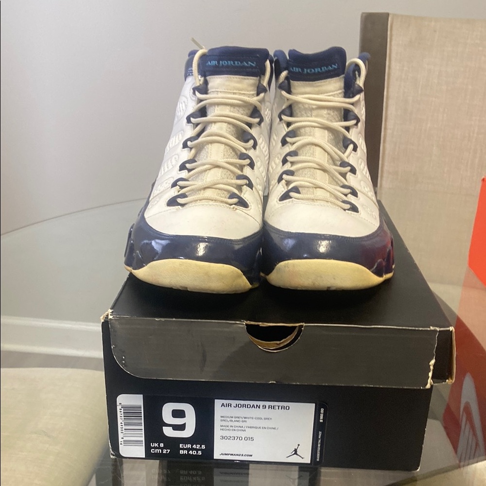 Jordan Retro Sneakers - White and Blue